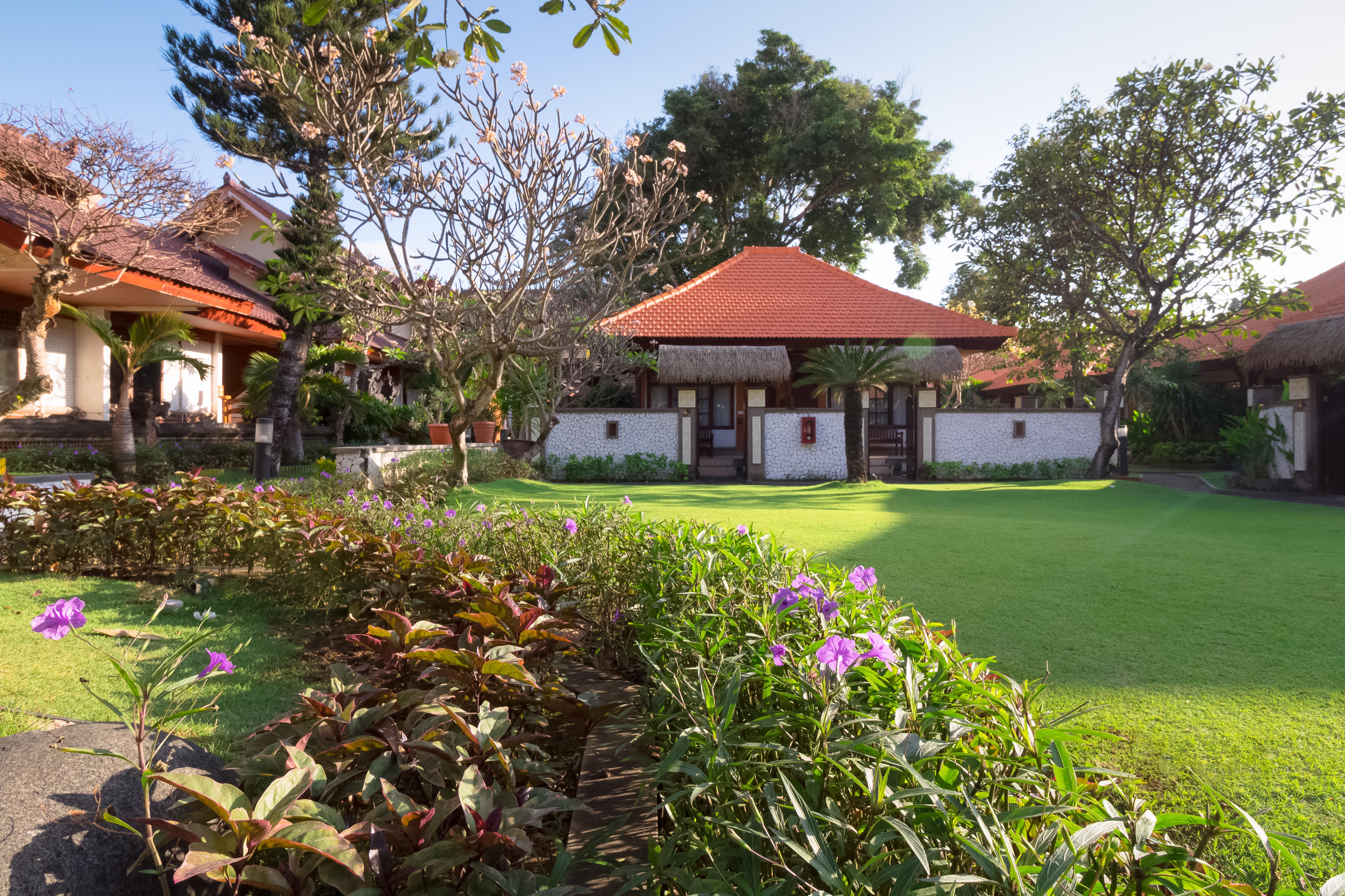 Grand Istana Rama Hotel Kuta Lombok Esterno foto