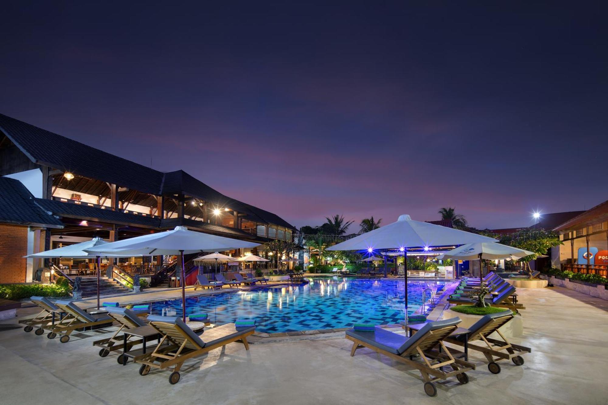 Grand Istana Rama Hotel Kuta Lombok Esterno foto