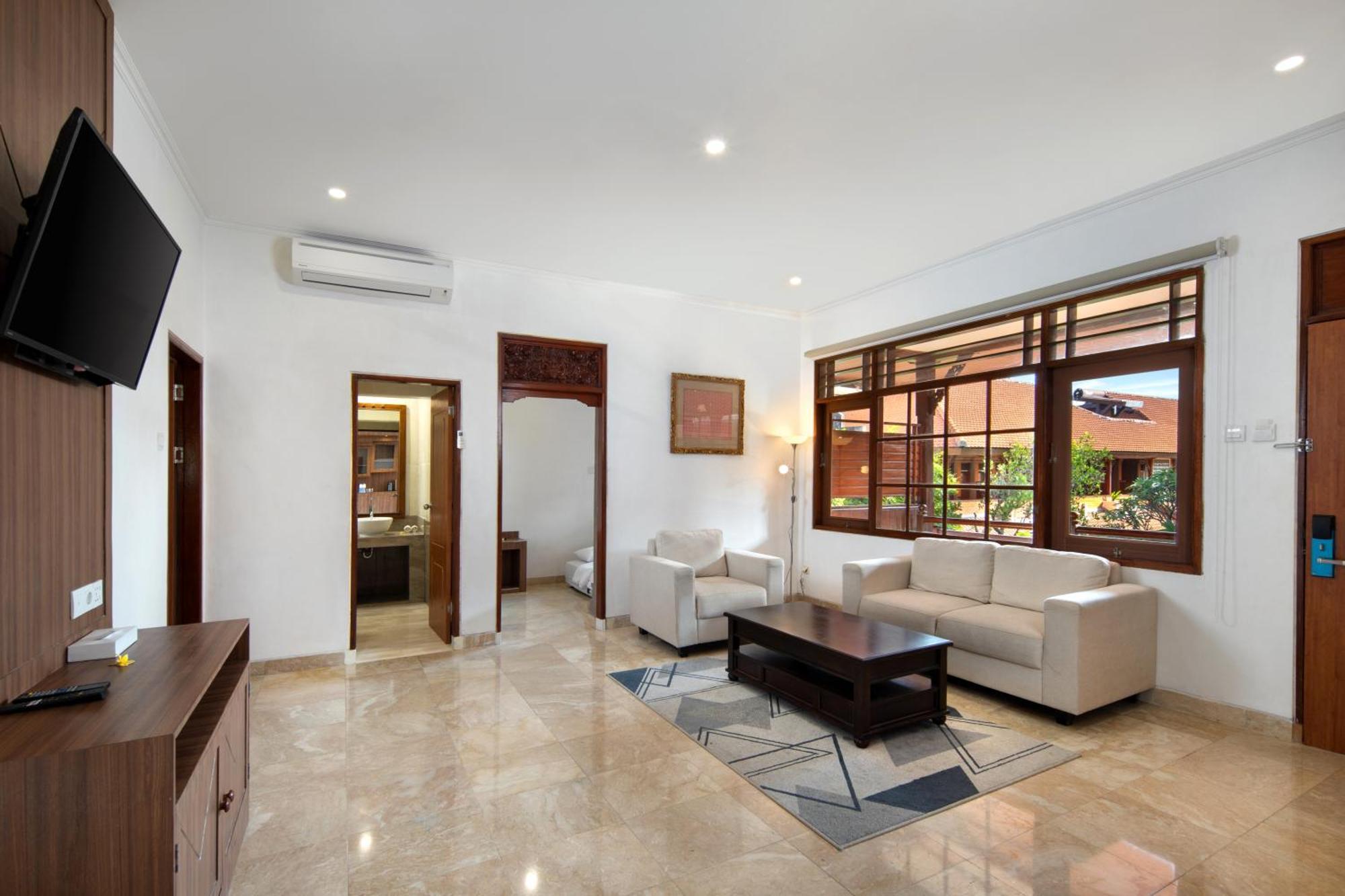 Grand Istana Rama Hotel Kuta Lombok Esterno foto