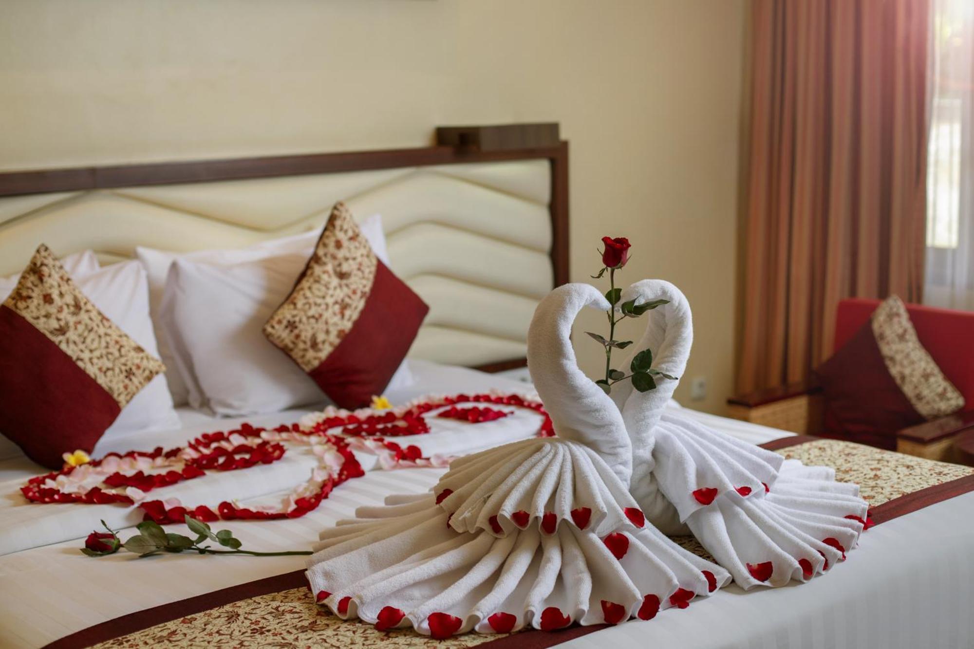 Grand Istana Rama Hotel Kuta Lombok Esterno foto